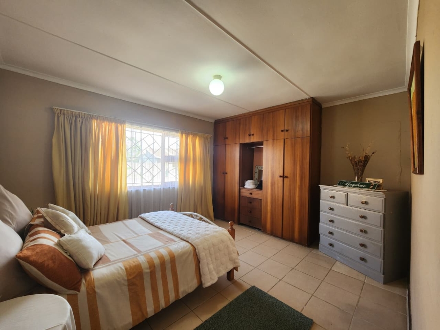 3 Bedroom Property for Sale in Delvillepark Western Cape
